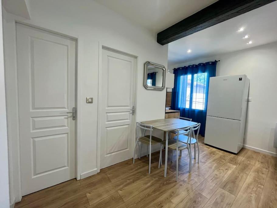 T2 Renove A 15 Min De Lyon Apartment Pierre-Benite Luaran gambar